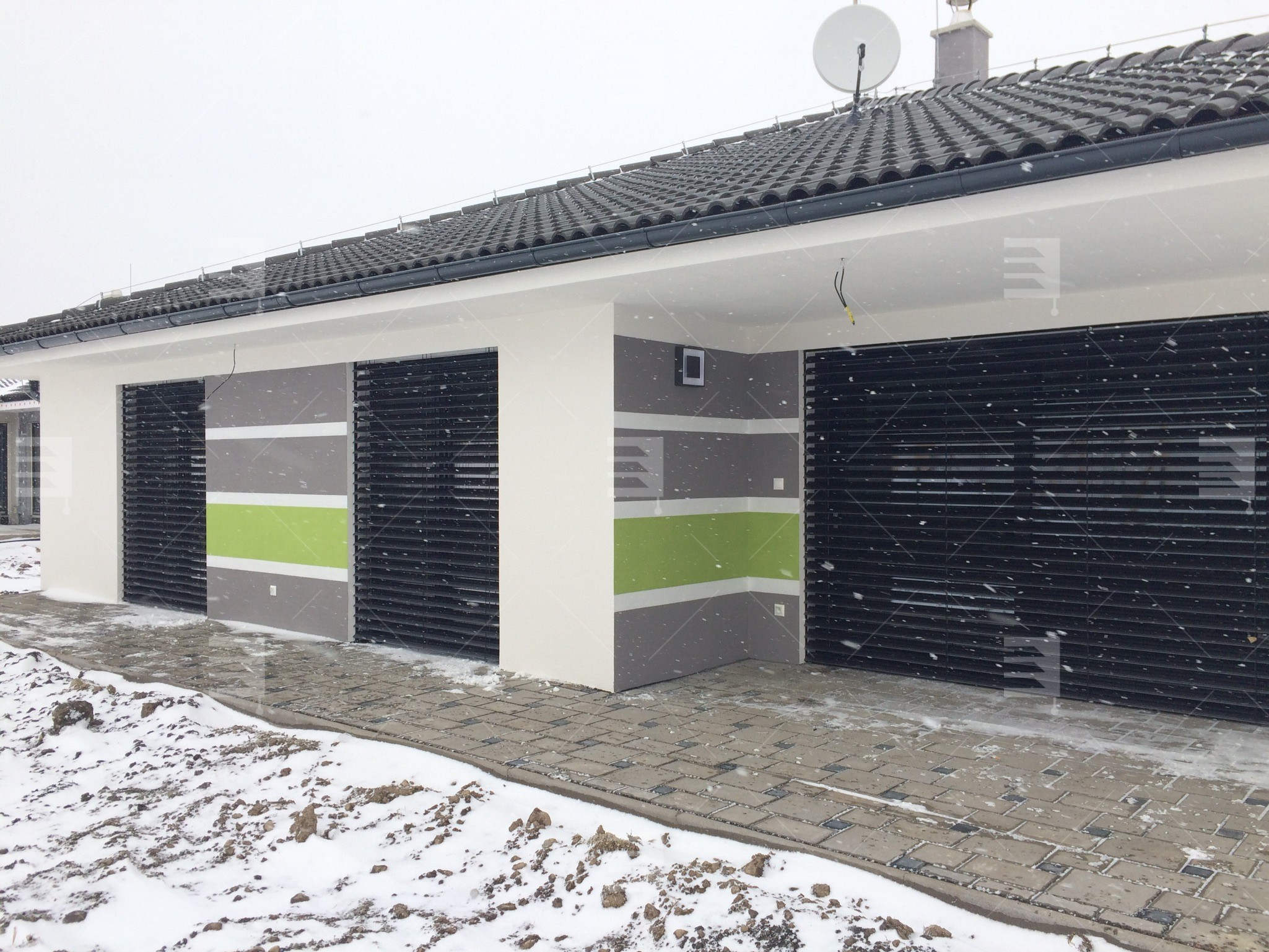 Námestovo kennt auch die Vorteile von Außenvorhängen Galerie