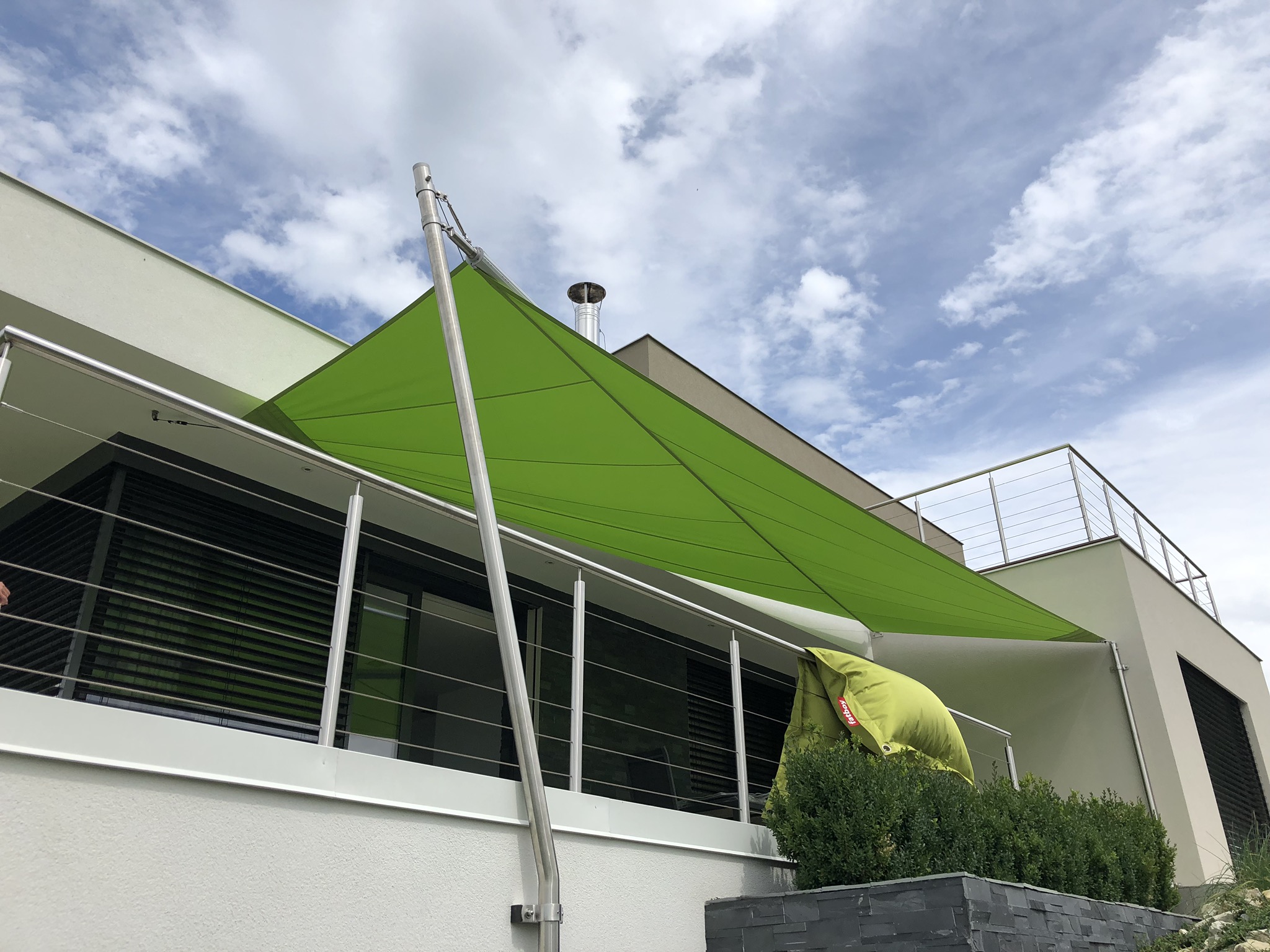Motorisierte Sonnensegel