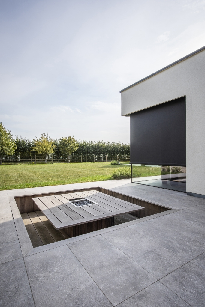 Textil Screen für Eckenfenster