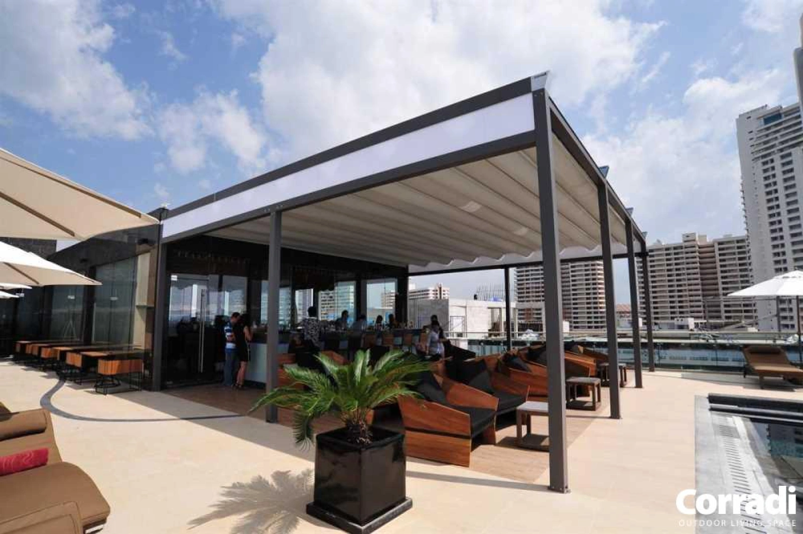 Pergola B-Space Galerie